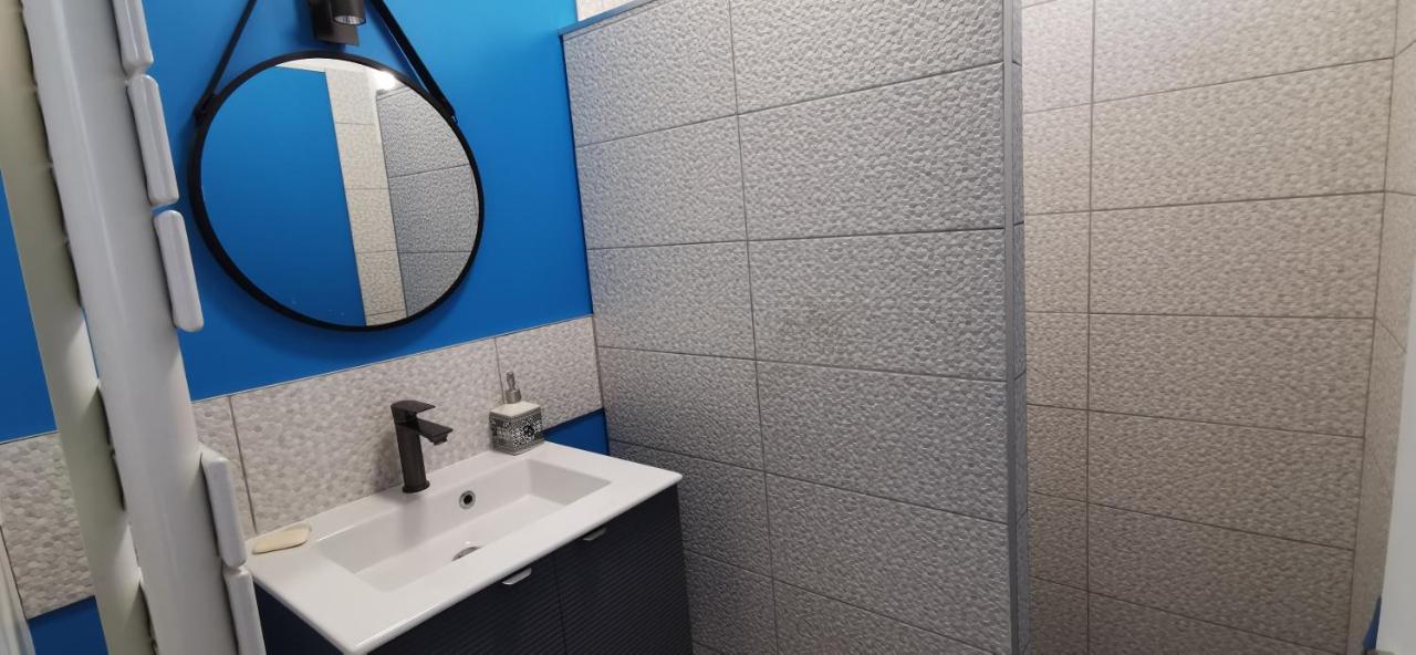 Bintang Apartment Сен Мари де ла Мер Екстериор снимка